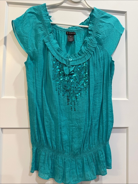 new directions Tops - Teal Turquoise Sequin Ruffled Neck Summer Blouse Size Medium